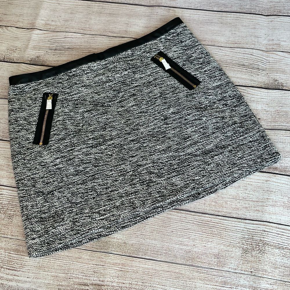 Express Mini Skirt